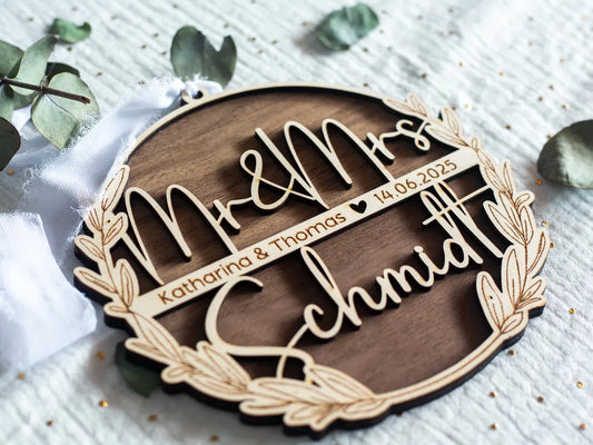 Personalisiertes Holzschild "Mr & Mrs"