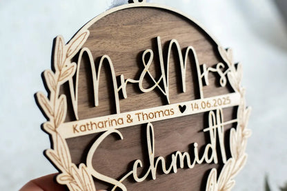 Personalisiertes Holzschild "Mr & Mrs"