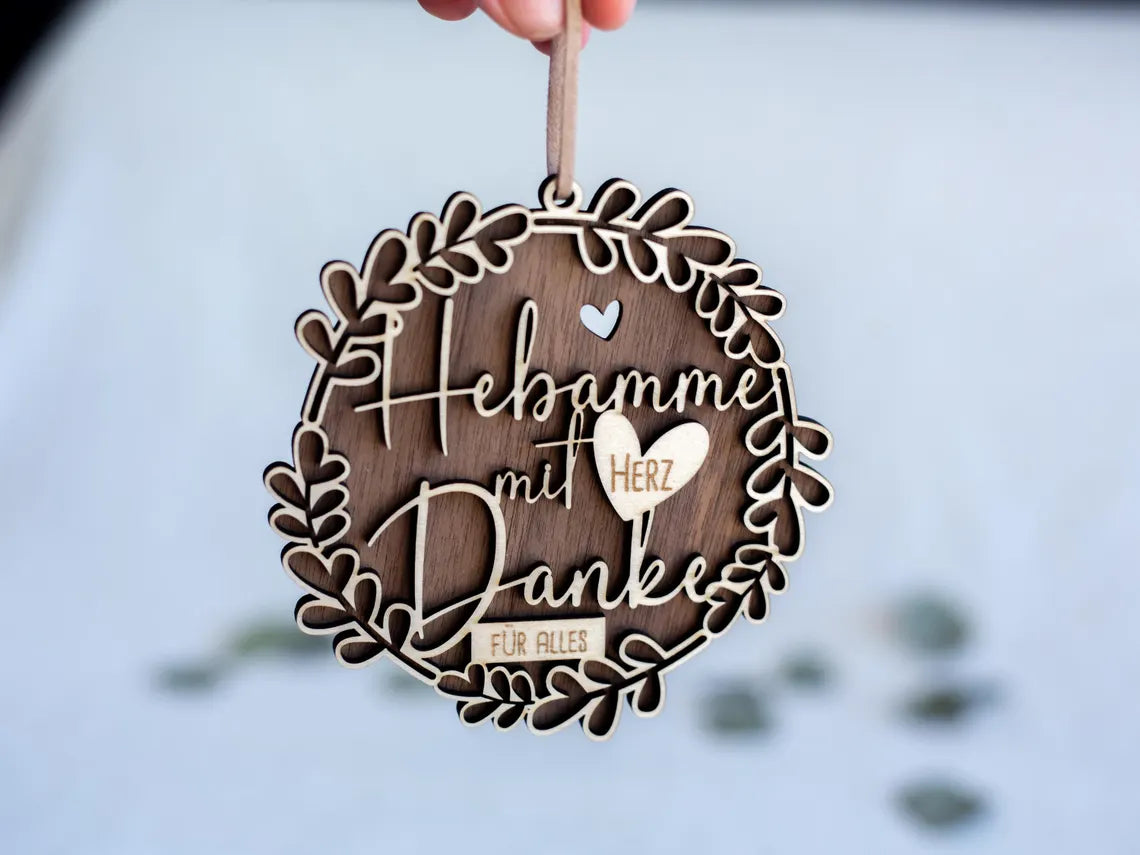 Holzschild / Holzornament „Hebamme mit Herz“