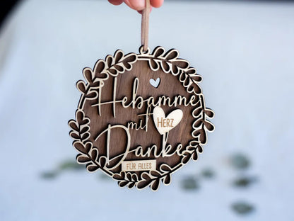 Holzschild / Holzornament „Hebamme mit Herz“