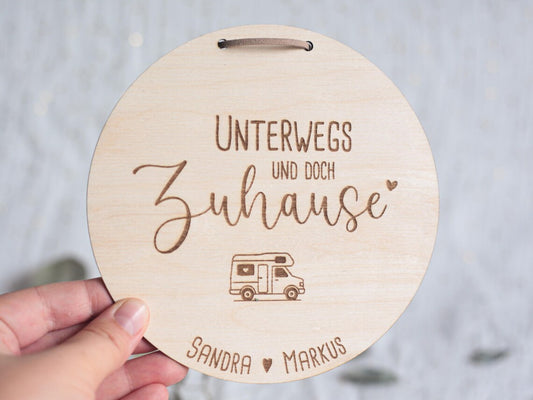Personalisiertes Holzschild für Campingliebhaber
