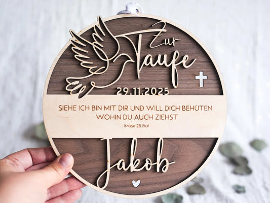 Holzschild zur Taufe personalisiert mit Namen, Datum und Taufspruch